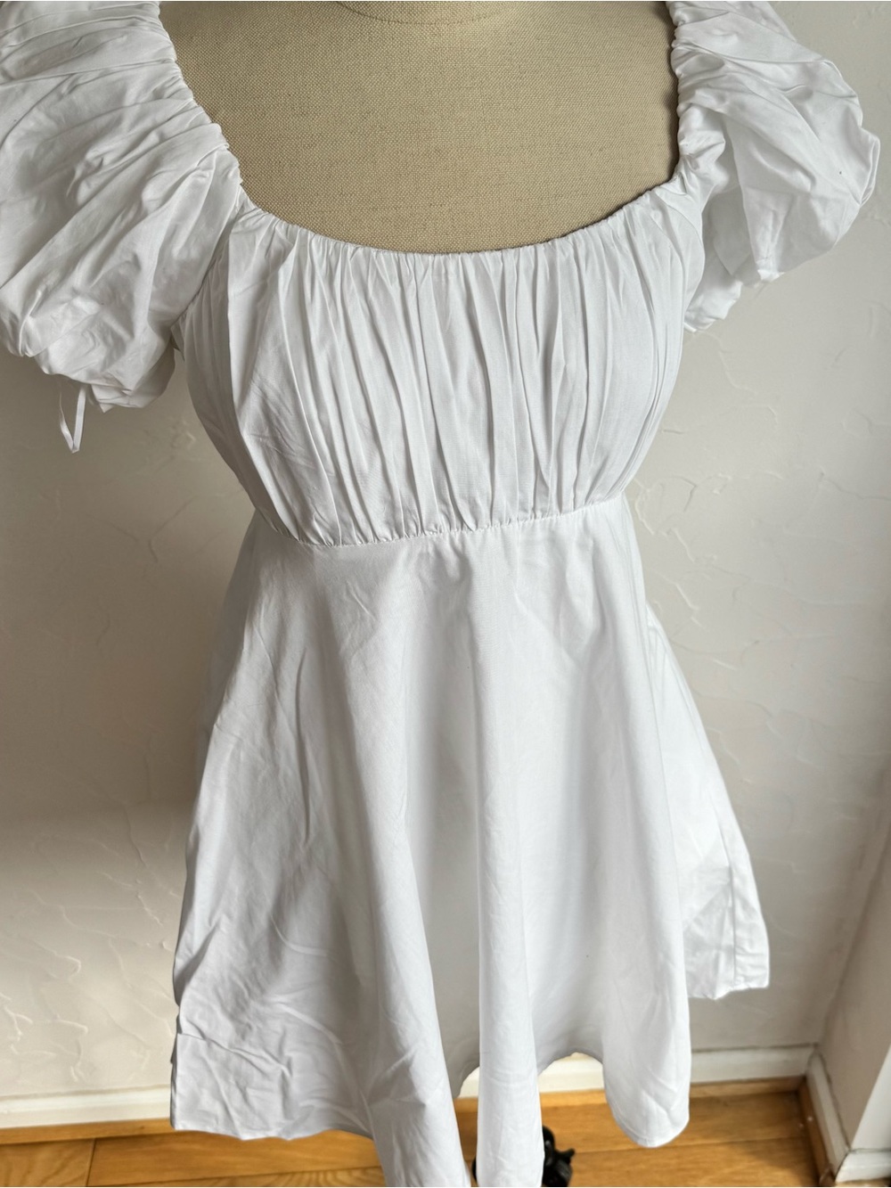 NWT Abercrombie White Puff Sleeve Smocked Mini Dress Cottagecore